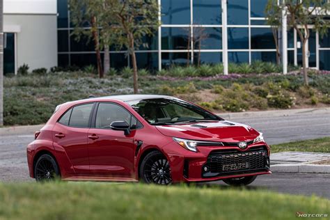 Обзор Toyota GR Corolla Circuit Edition 2023 - AutoLife.News