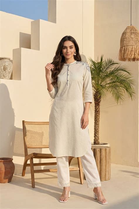Buy White Thread Embroidered Textured Cotton Kurta Online for Woman ...