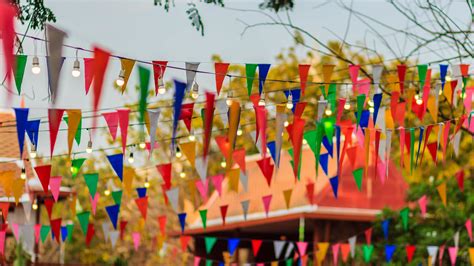 Porque festejamos os Santos Populares? A tradição evoluiu para que a festa continue – Observador