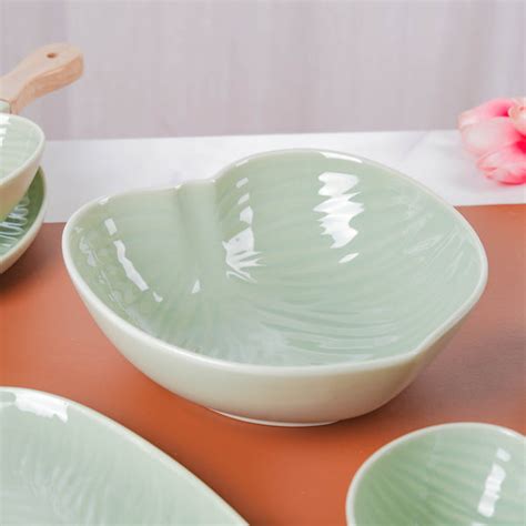 Taro Leaf Serving Bowl 9 Inch Online - Premium Serving Bowl | Nestasia