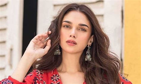 Rumoured Couple: Aditi Rao Hydari and Siddharth