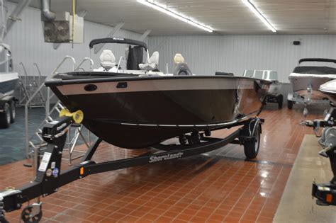 Alumacraft Competitor 175 X Tiller - 19′ 2 - Hallberg Marine