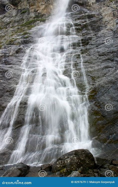 Falls on a precipice stock image. Image of cataract, mountains - 8297679