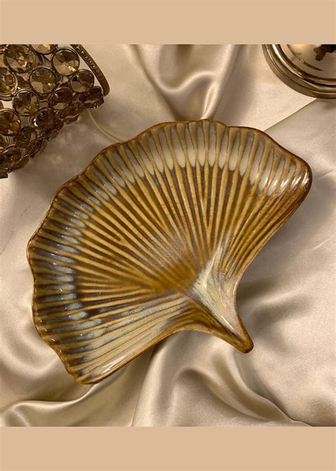 Get Brown Seashell Platter at ₹ 599 | LBB Shop