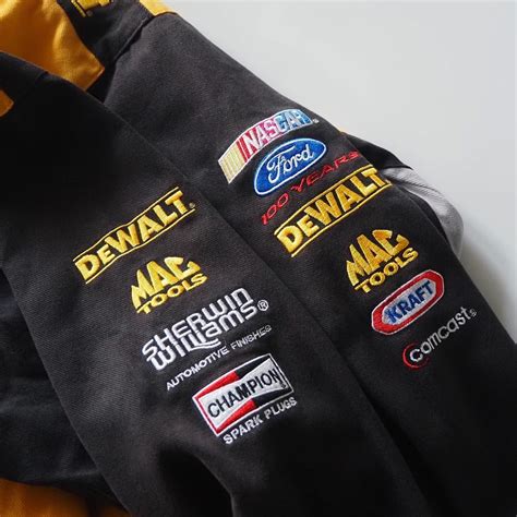 HASE AUTHENTICS RACING JACKET | MOES USED&NEW CLOTHING STORE