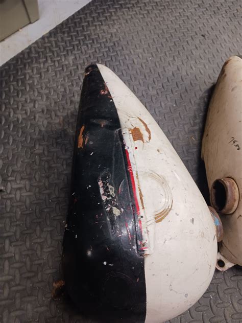 1966-1972 Harley Shovelhead FLH Stock 5-Gallon Gas Tanks | Black | Front