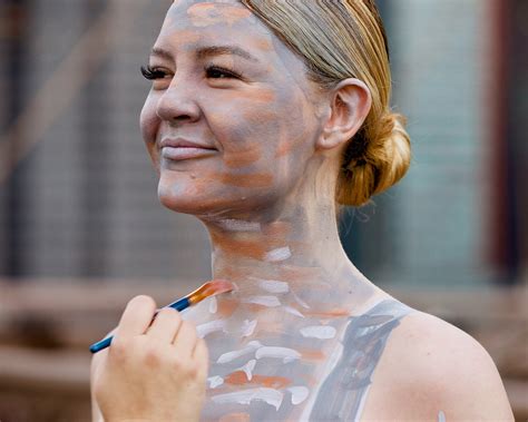 Trina Merry x Taylor LaVie: BODYPAINTING on the BROOKLYN BRIDGE! — Trina Merry