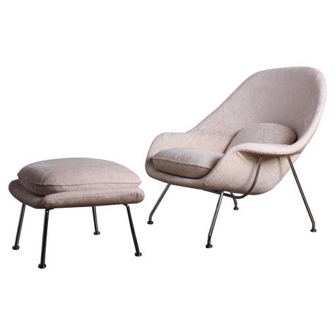 Stunning Eero Saarinen for Knoll Womb Chair with Ottoman at 1stDibs