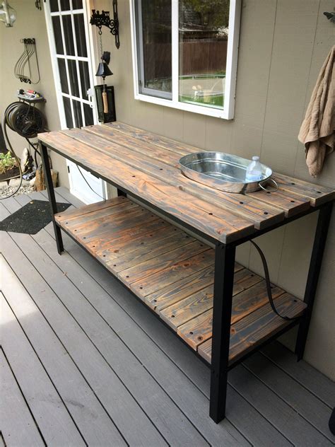 Making The Most Out Of Your Outdoor Kitchen Table - Kitchen Ideas