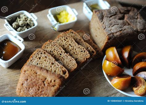 Leavened Vs Unleavened