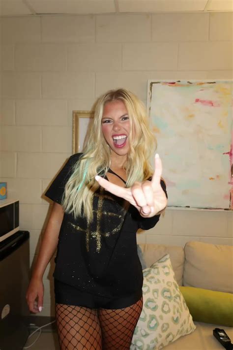 Kesha Halloween Costume