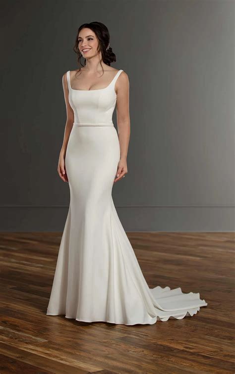 Modern Simple Wedding Dress with Pleated Train | True Society