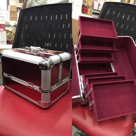 Manufacturer of Vanity Cosmetic Case & Bag and Pouch by Shamax Emporium ...