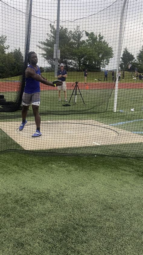 Advice on form 182ft/55m PR : r/trackandfieldthrows