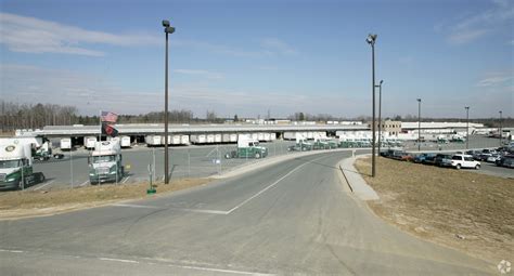 Old Dominion’s $1.5 Billion Bid for Yellow's Truck Terminals Sets Stage ...