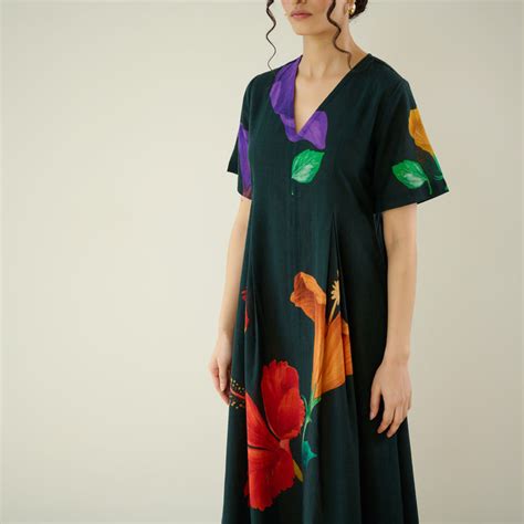 Buy Hibiscus Bloom Cotton Maxi Dress - Emerald Green | Rustorange