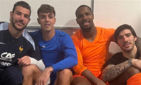 Maldini posta una foto con Theo, Maignan e Tonali: rimpianto dai tifosi ...