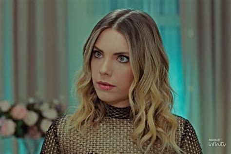 Anticipazioni Forbidden Fruit 6 dicembre 2025/ Zehra becca Kemal con un ...