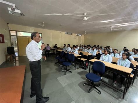 Best Engineering College in Maharashtra | SVPCET