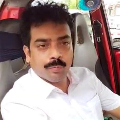 Solar Car : জ্বালানির ছ্য়াঁকা! চারচাকাকে বদলে দিলেন সোলার কারে - Viral ...