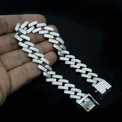 Iced Out Cuban link Bracelet for Men in 925 Silver – Karizma Jewels