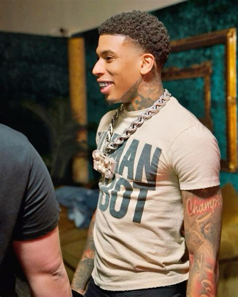 NLE CHOPPA | Men short hair fade, Rapper outfits, Fine black men