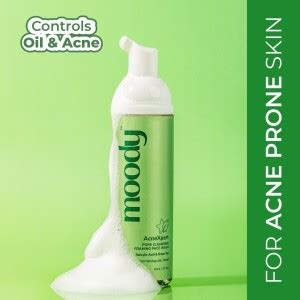 MOODY AcneXpert Foaming Salicylic Acid & Green Tea Face Wash - Price in ...