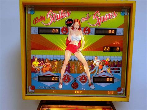 Flipperautomat Strikes and Spares Bally 1977