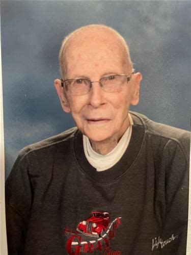 James Watson Obituary (1927 - 2024) - Oshkosh, WI - Oshkosh Herald
