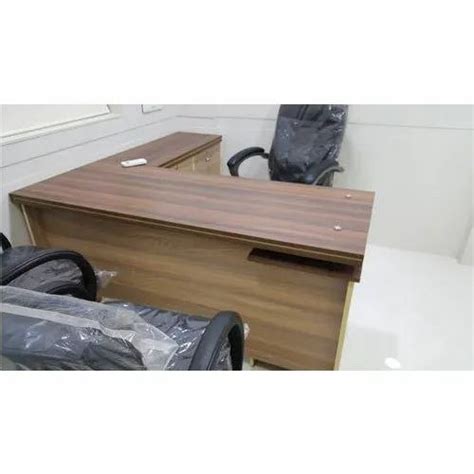 Interview Room Table 的图像结果