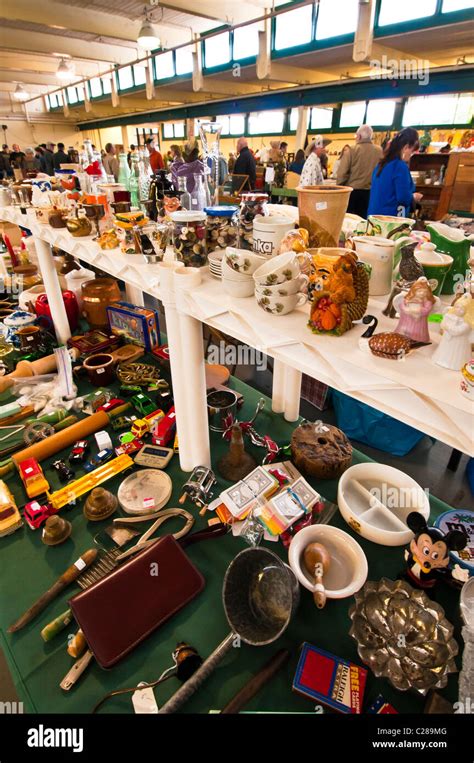 Picc-a-dilly Flea Market, Eugene, Oregon Stock Photo - Alamy