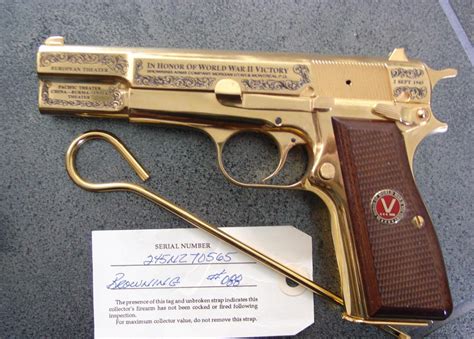勃朗宁的世纪杰作——勃朗宁M1900式手枪_沙俄