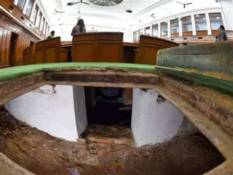 Photos of British-era secret tunnel, gallows room in Delhi assembly ...