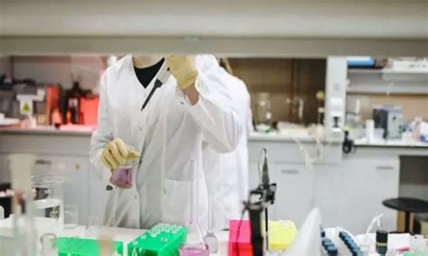 New eye disease treatment method could replace injections with eyedrops ...