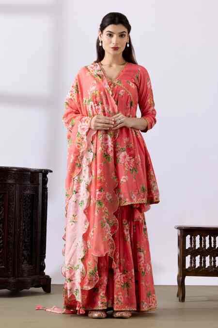 Buy Pink Chanderi Printed Floral V Neck Kurta Gharara Set For Women by ...
