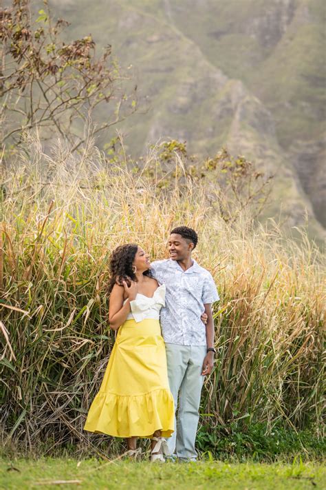 Top 10 Mom and Son Photo Ideas & Poses | Flytographer