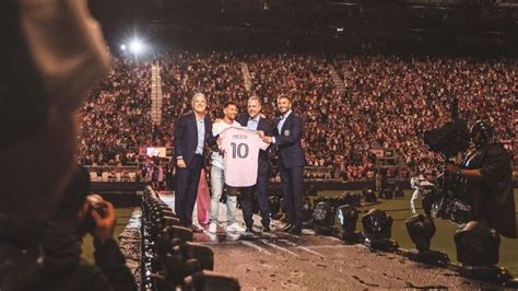 Messi 的图像结果