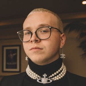 Larray First Place 的图像结果