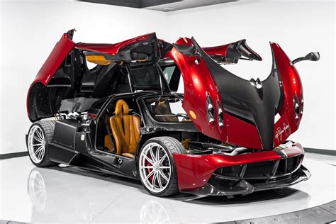 Pagani Huayra - Lamborghini Dallas - United States - For sale on LuxuryPulse.