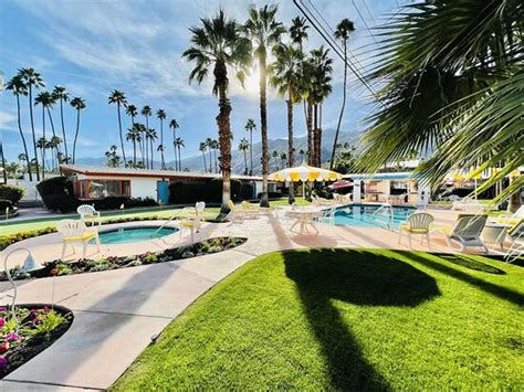 A PLACE IN THE SUN GARDEN HOTEL (Palm Springs) - Inn Reviews, Photos ...