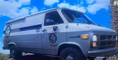 Forza Horizon 5 Fan Creates Breaking Bad Los Pollos Hermanos Van In-Game