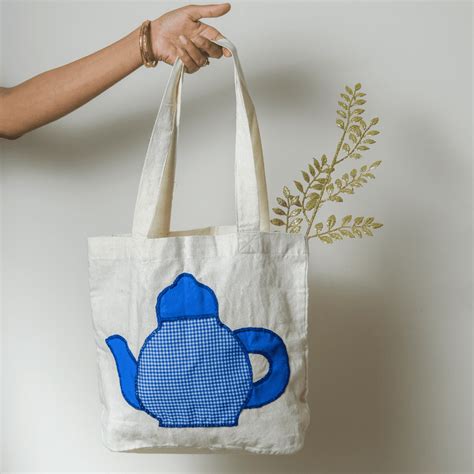 Karma Cares Kettle Tote Bag – Karma Kettle Teas