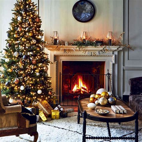 christmas fireplace living room