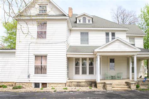 194 S. Elm St., Bunker Hill, Indiana 46914 — Dyer Homes