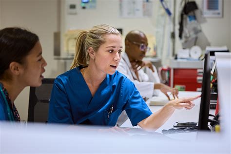 PCT vs. CNA: Which Healthcare Career Path Is Right for You? | Advanced eClinical Training