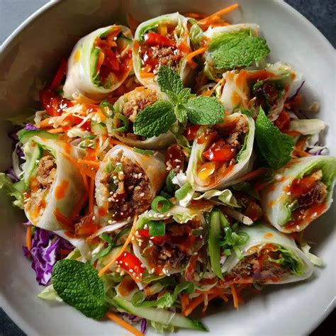 Delicious 10-Minute Spring Roll Salad with Spicy Ginger Dressing