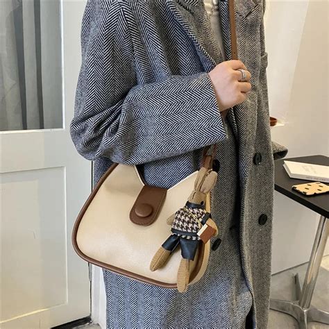 Women's Retro Crossbody Bag Western Style – CRAZE