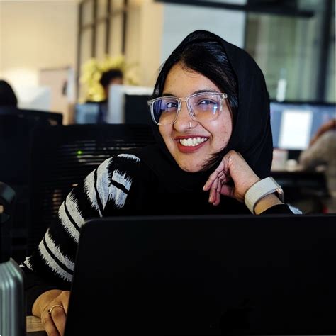 Fathima Gafoor - UI Designer | Stackforce