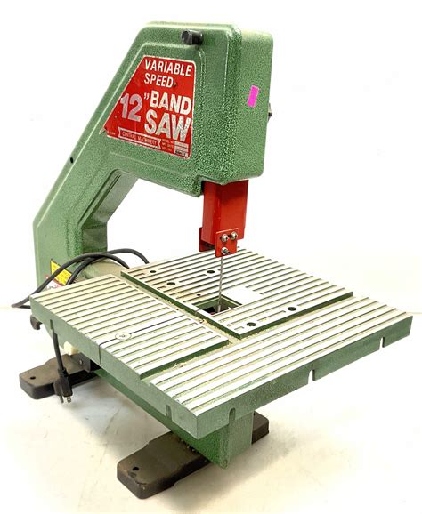 Lot - Central Machinery 12 Speed Band Saw