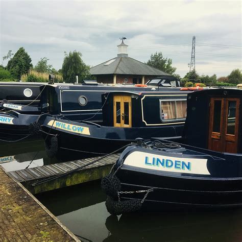 CRABTREE NARROWBOAT HIRE (2025) All You Need to Know BEFORE You Go ...